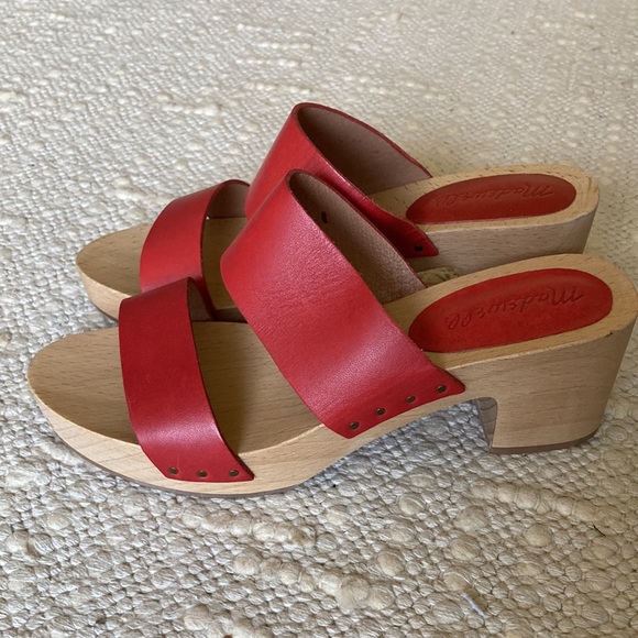 Madewell Red Leather Sandals - Picture 2 of 12